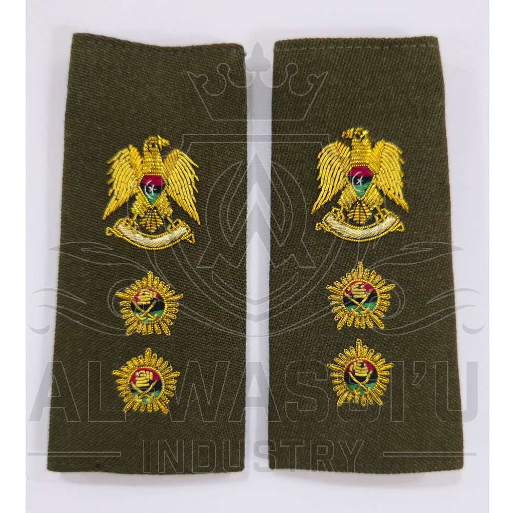 Epaulettes