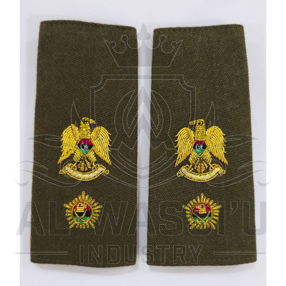 Epaulettes