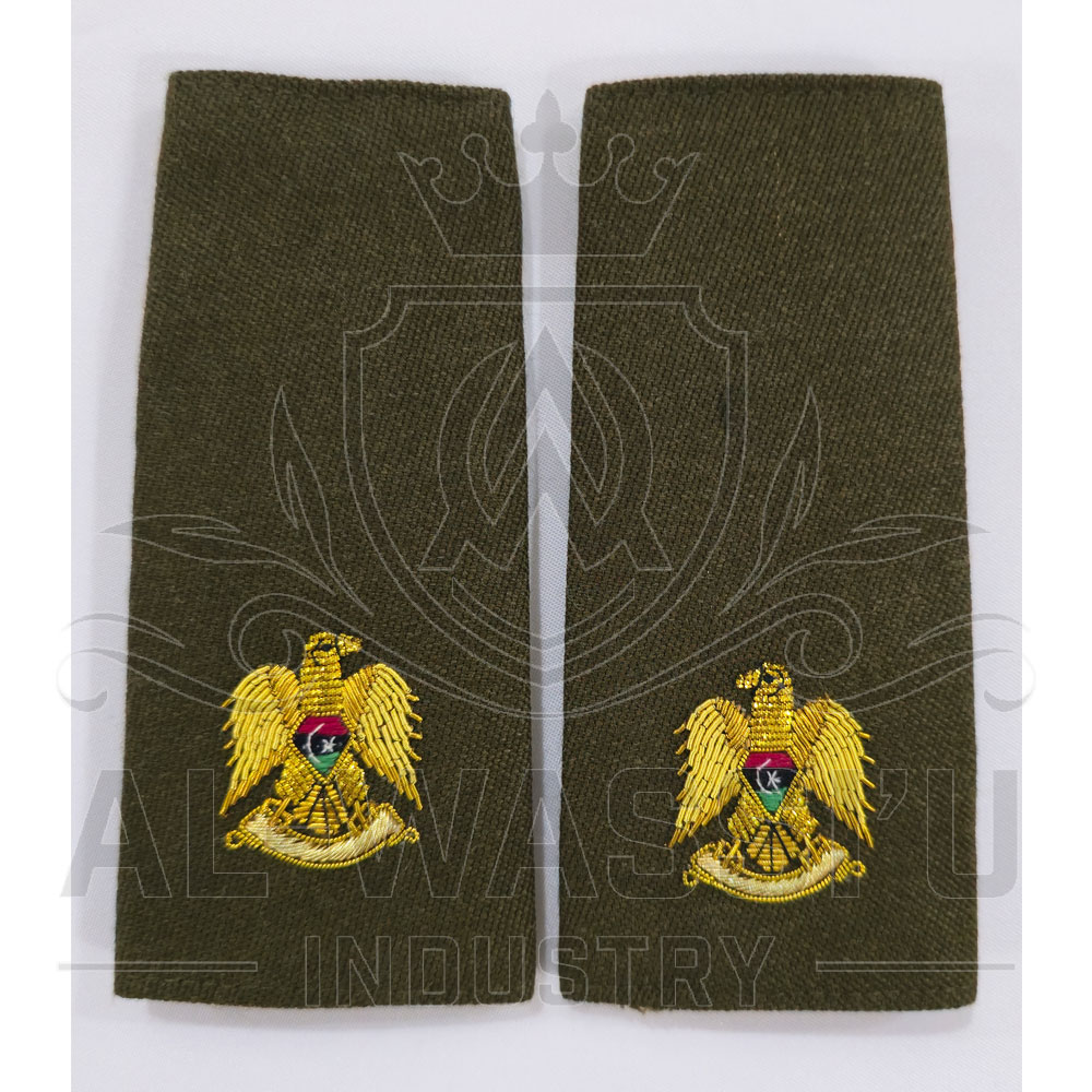 Epaulettes